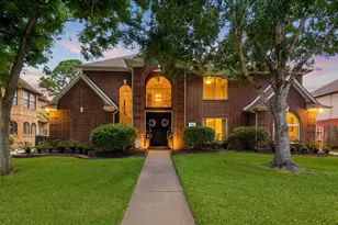 1846 Raintree Cir, Seabrook, TX 77586 - Photo 1