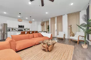 3127 Bolt St, Houston, TX 77051 - Photo 9
