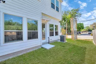 305 Queen Sude Ln, Houston, TX 77091 - Photo 35