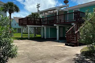13723 San Domingo Dr, Galveston, TX 77554 - Photo 1