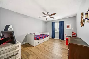 8027 Spring Bluebonnet Dr, Sugar Land, TX 77479 - Photo 9