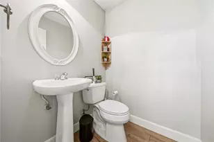 8027 Spring Bluebonnet Dr, Sugar Land, TX 77479 - Photo 7