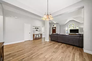 8027 Spring Bluebonnet Dr, Sugar Land, TX 77479 - Photo 5