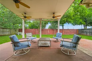 8027 Spring Bluebonnet Dr, Sugar Land, TX 77479 - Photo 23