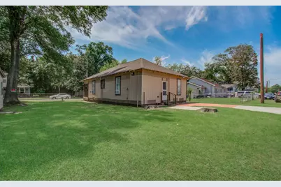 155 Davis Street, Humble, TX 77338 - Photo 35