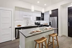 2727 Travis St, Houston, TX 77006 - Photo 5