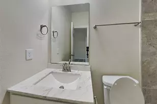 2734 King's Retreat Cir, Houston, TX 77345 - Photo 11