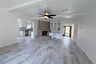 9319 Tooley Dr, Houston, TX 77031 - Photo 7