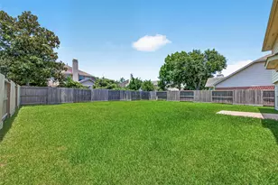 2310 Glendavon Ln, Katy, TX 77450 - Photo 45