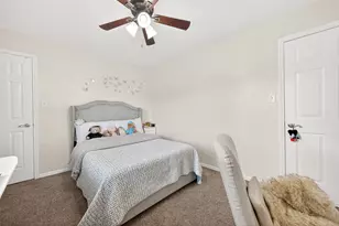 2310 Glendavon Ln, Katy, TX 77450 - Photo 37
