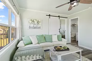 4020 4th St, Galveston, TX 77554 - Photo 3