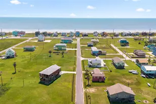 4020 4th St, Galveston, TX 77554 - Photo 23