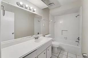6210 St Anne Forest Dr, Houston, TX 77088 - Photo 17