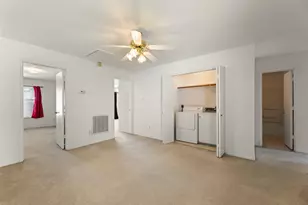 8226 Gold Tee Dr, Houston, TX 77036 - Photo 23