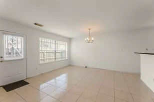 8226 Gold Tee Dr, Houston, TX 77036 - Photo 7