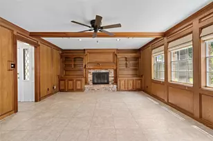 12911 Cloverwood Dr, Cypress, TX 77429 - Photo 9