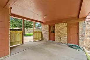 12911 Cloverwood Dr, Cypress, TX 77429 - Photo 33