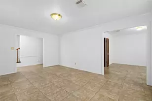 12911 Cloverwood Dr, Cypress, TX 77429 - Photo 17