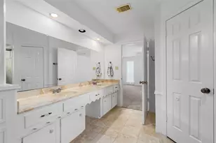 12911 Cloverwood Dr, Cypress, TX 77429 - Photo 25