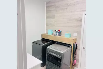 320 Buffalo Trail, Angleton, TX 77515 - Photo 17