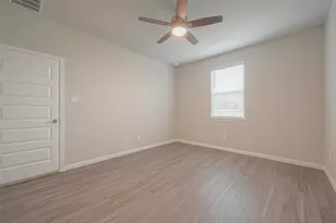 4923 Luke Mathew Dr, Rosharon, TX 77583 - Photo 25