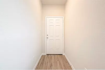 4923 Luke Mathew Drive, Rosharon, TX 77583 - Photo 9