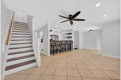 723 Worthshire Street, Houston, TX 77008 - Photo 9