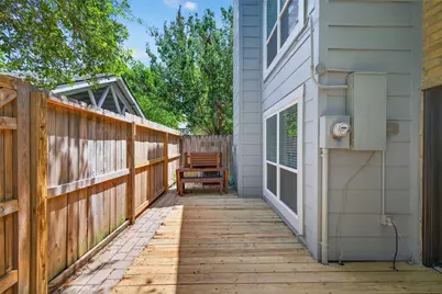 723 Worthshire Street, Houston, TX 77008 - Photo 29