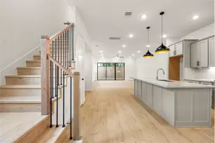 5016 Schuler St, Houston, TX 77007 - Photo 3