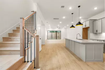 5016 Schuler Street, Houston, TX 77007 - Photo 3