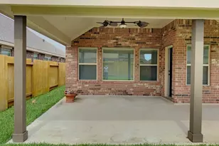 9230 Monarch Field Ln, Cypress, TX 77433 - Photo 21