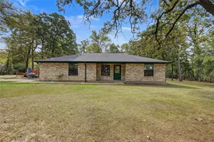 98 Lee Wood Rd, Huntsville, TX 77320 - Photo 1