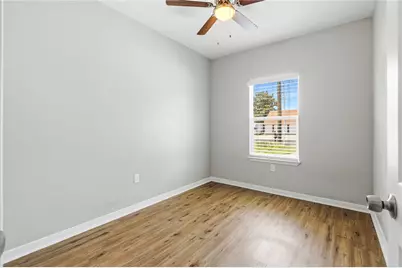 405 W Worsham Street, Willis, TX 77378 - Photo 25