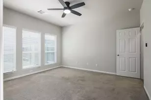 517 N 6th St, La Porte, TX 77571 - Photo 15