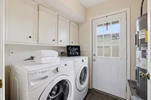 14121 Lost Meadow Ln, Houston, TX 77079 - Photo 35