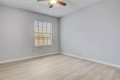307 E Sutton Square, Stafford, TX 77477 - Photo 21