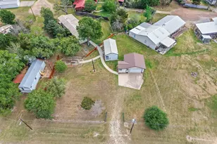 412 Leaning Oak Ln, Somerville, TX 77879 - Photo 5