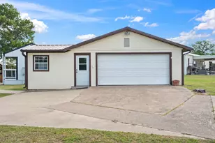 412 Leaning Oak Ln, Somerville, TX 77879 - Photo 9