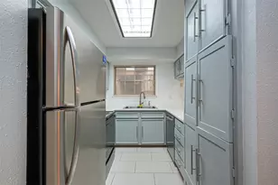 10188 Beekman Pl Dr, Houston, TX 77043 - Photo 15