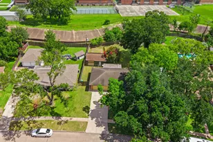 5334 Saxon Dr, Houston, TX 77092 - Photo 31