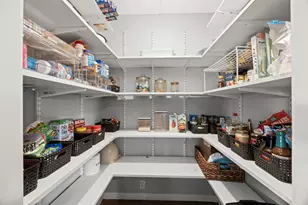 5334 Saxon Dr, Houston, TX 77092 - Photo 11