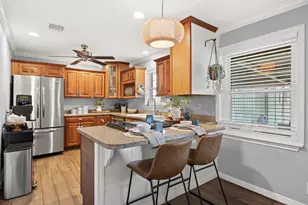 5334 Saxon Dr, Houston, TX 77092 - Photo 9