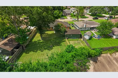 5334 Saxon Drive, Houston, TX 77092 - Photo 31