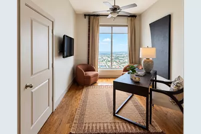 1400 McKinney Street #1502, Houston, TX 77010 - Photo 5