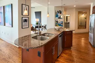 1400 McKinney St, Houston, TX 77010 - Photo 7