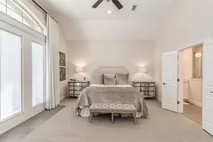 1613 Water Oak Point Dr, Houston, TX 77055 - Photo 13