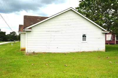 1420 Colorado St, Hempstead, TX 77445 - Photo 15