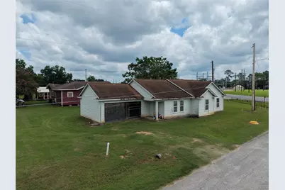 1420 Colorado St, Hempstead, TX 77445 - Photo 9