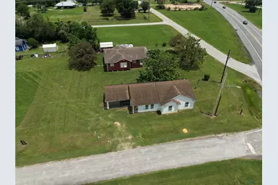 1420 Colorado St, Hempstead, TX 77445 - Photo 1