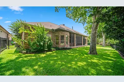 118 Hillsborough Drive W, Montgomery, TX 77356 - Photo 25